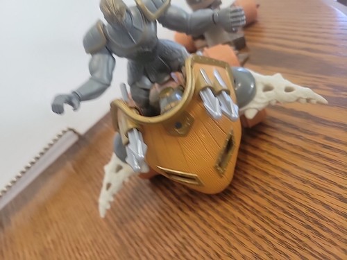 Mystic Knights Of Tir Na Nog Hailstrom Vehicle And Figures - Picture 7 of 11