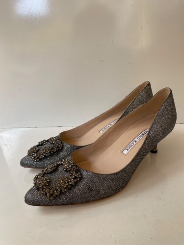 Manolo Blahnik Hangisi Jeweled Glittered Silver Satin Women's Pumps EUR 36/USA 6 - Picture 3 of 21