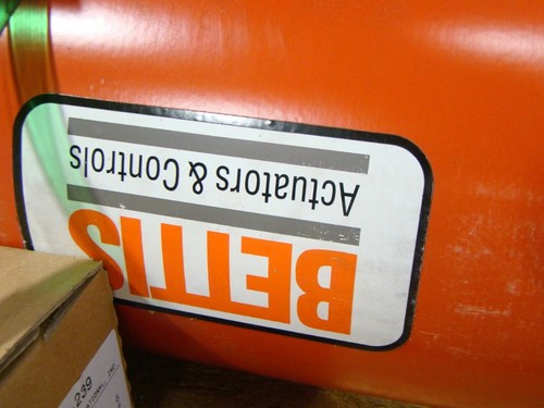 Bettis  Snap-Lock Scotch-Yoke Pneumatic Actuator , CBA725-SR60 - Picture 5 of 10