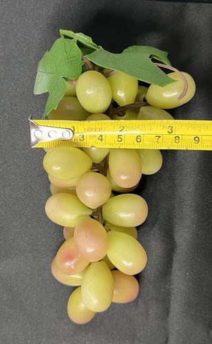 5Pc Faux Fake Grape Clusters Artificial Decorative Fruit Green & Purple *Flaws* - Bild 20 von 24