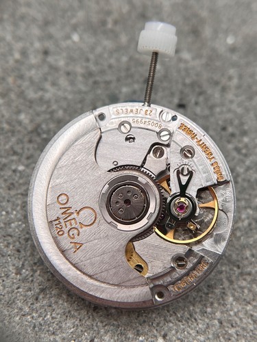 SERVICED OMEGA 1120 UHRWERK WORKING KALIBER MECHANISM MOVEMENT SEAMASTER CONSTEL - Picture 2 of 7