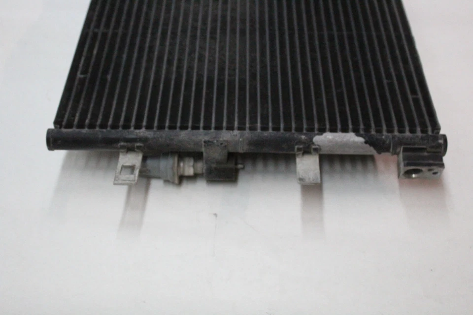 Audi S4 2010 - aire acondicionado condensador 8K0-260-403-AF OEM 09 10 11 12 Foto 4 de 4