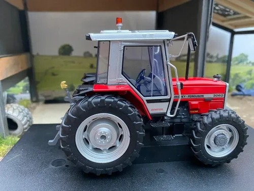Massey Ferguson 3060 4wd Tractor Conversion 1:32 scale - Picture 5 of 5