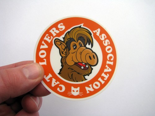 Calcomanía de vinilo ALF Cat Lovers Association años 80 TV calcomanía para monopatín portátil coche - Imagen 4 de 5