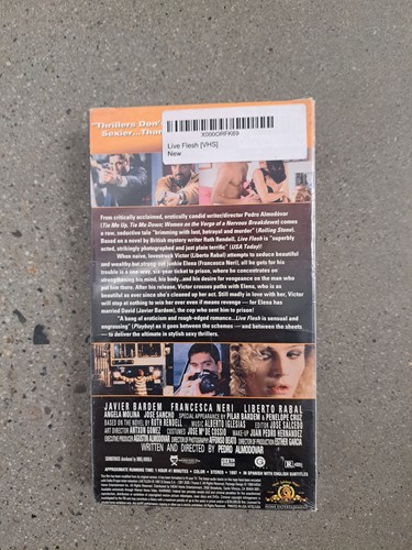 Live Flesh (VHS, 1997) Foreign/Spanish Film - Javier Bardem HORROR NEW RARE - Picture 2 of 3
