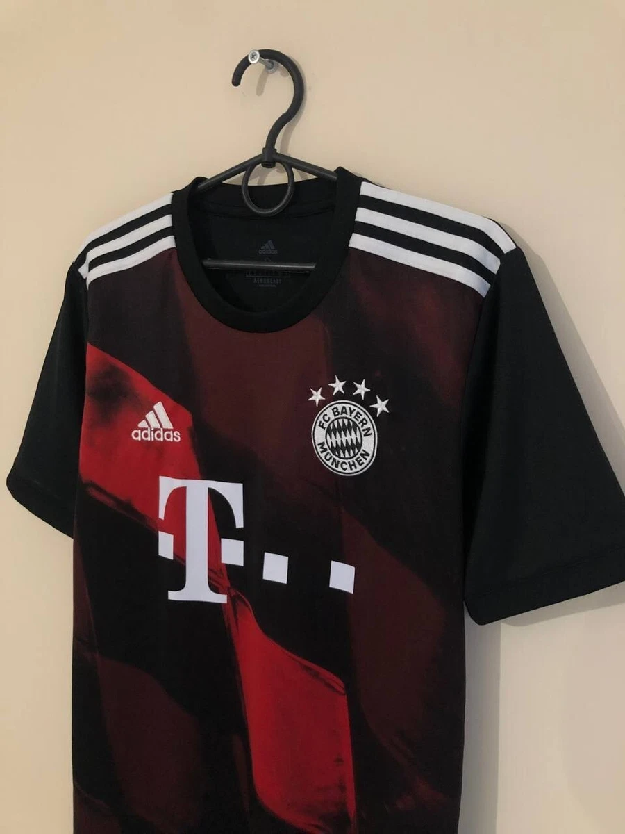 bayern football kit