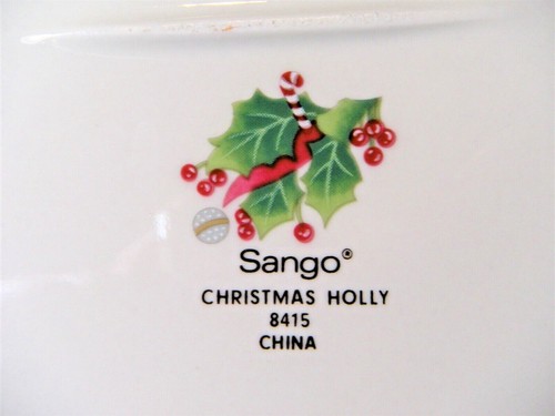 Sango "Christmas Holly" #8415 Dinnerware - Picture 49 of 49