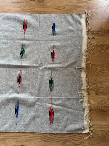 Vintage Mexican Gray Woven Wool Blend Blanket Throw Thunderbird Design Fringe - Picture 4 of 5