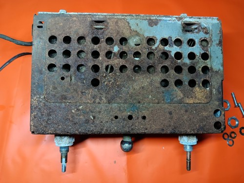 Radio AM de fábrica camioneta Ford Early Bronco F150 F100 66-77 para piezas o reparación - Imagen 6 de 12