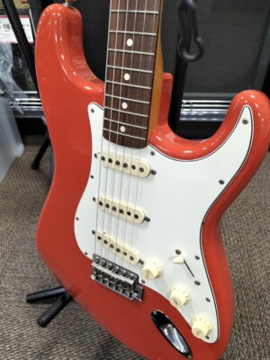 Fender Japan ST62 FRD Stratocaster Fiesta Red Made in Japan