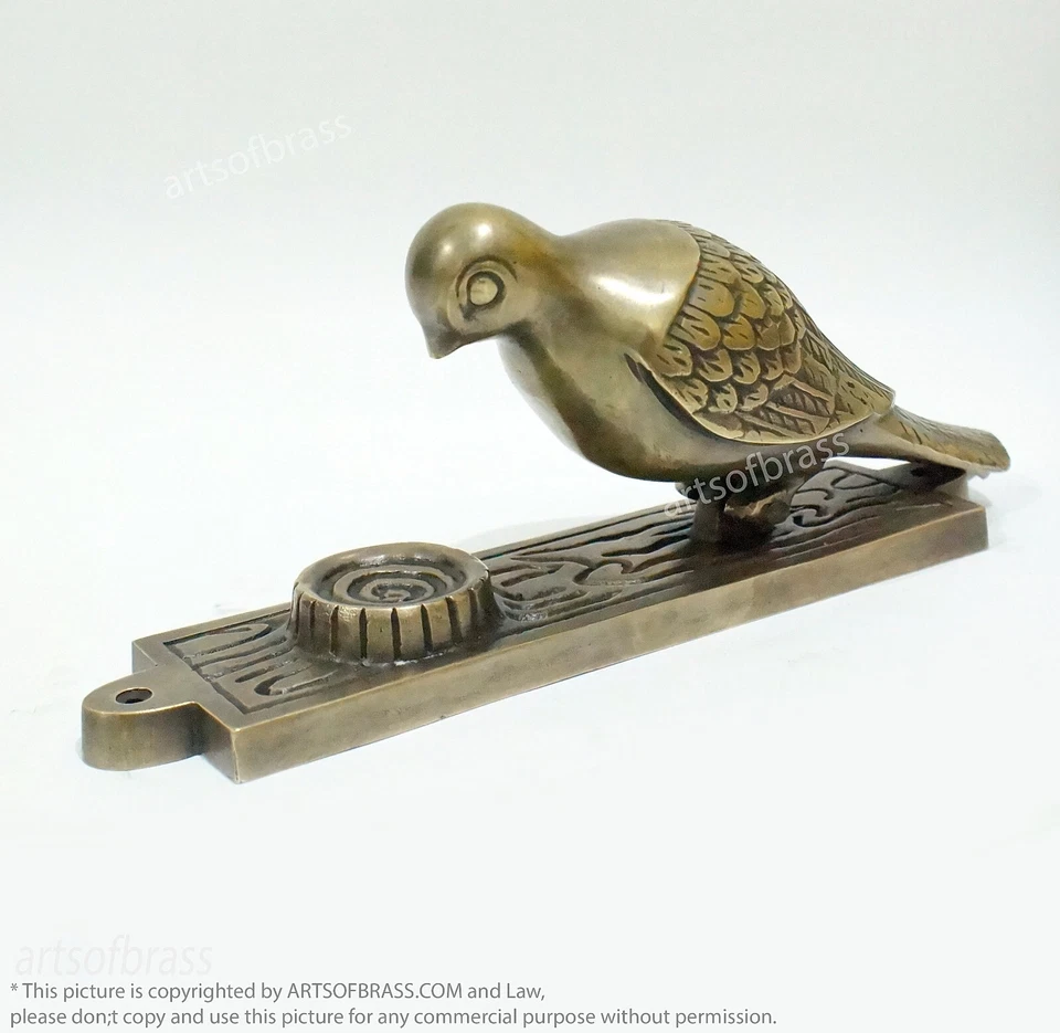 Llamador de puerta principal de pájaro carpintero de latón vintage - decoración y perchas retro para pájaros Foto 4 de 4