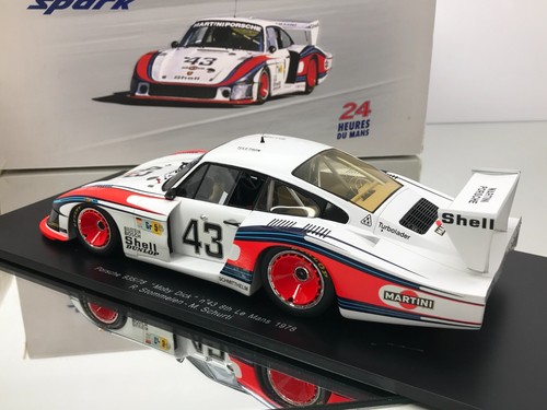 SPARK 18S030 PORSCHE 935/78 MOBY DICK MARTINI LM 1978 #43 -1:18- GOOD IN BOX - Picture 9 of 17