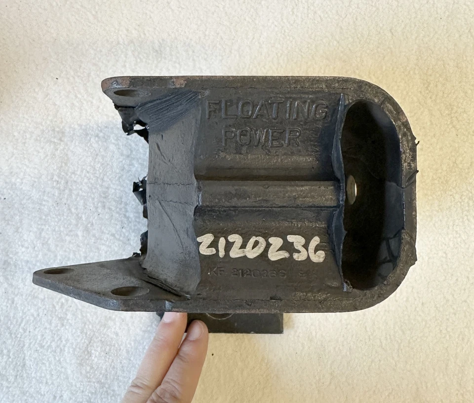 Новые из старых запасов крепления двигателя MoPar 1960-61 Dodge Plymouth Poly 318 Belvedere Seneca - Изображение 2 из 4