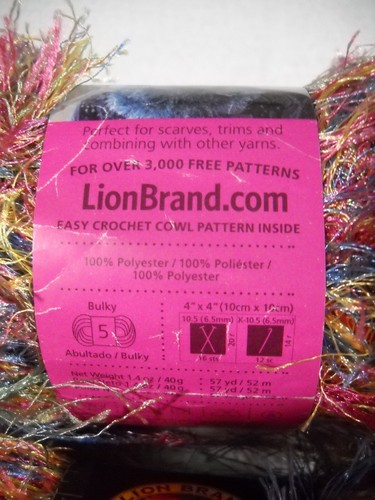 Fun Fur Lion Brand Yarn Color Confetti 1.4 oz Lot of 4 Skeins B - Picture 2 of 5