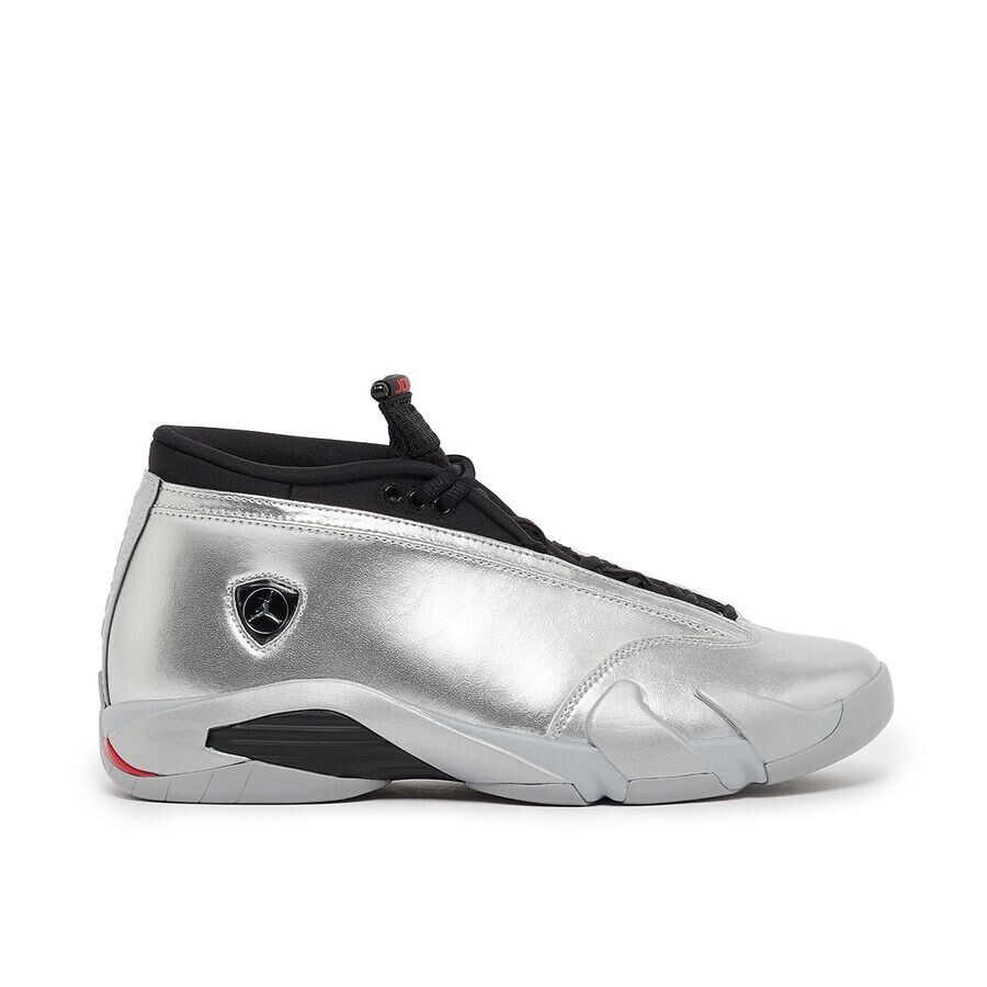 ウィメンズ Nike Air Jordan 14 Retro llic Silver Nike Jordan 14 Retro Low Silver Metallic Chrome Sneaker