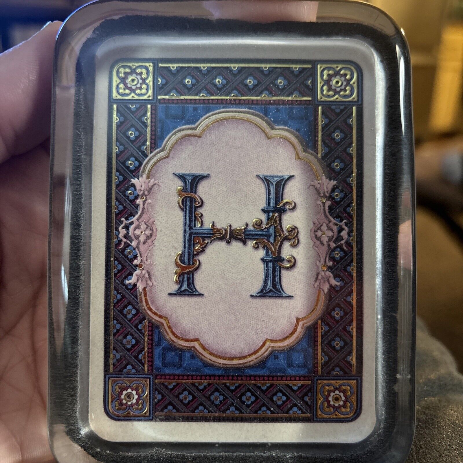 Picture 4 of 5