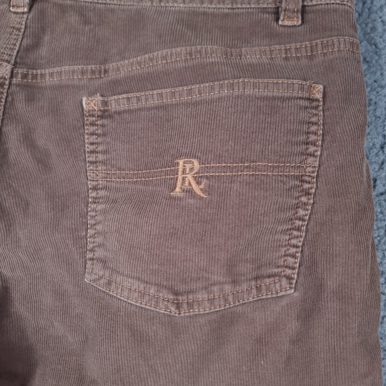 Picture 4 of 10