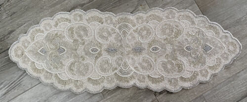 Nicole Miller Snow White-Silver Beaded WEDDING/ANNIVERSARY Table Runner