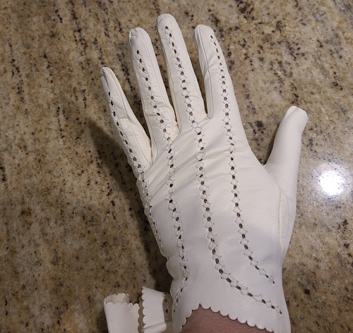 New! Vintage Size M/L 7 Cream Leather 9.5" Gloves Formal Weave Cutout - Picture 13 of 19