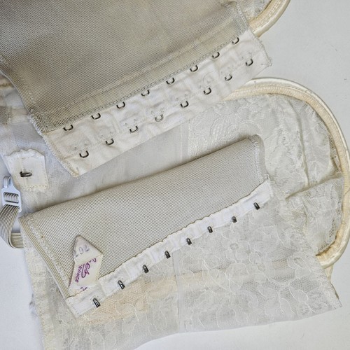 Reggiseno vintage Lilees Giglio di Francia proiettile pizzo trasparente bustier 34-35 bianco avorio - Foto 11 di 16