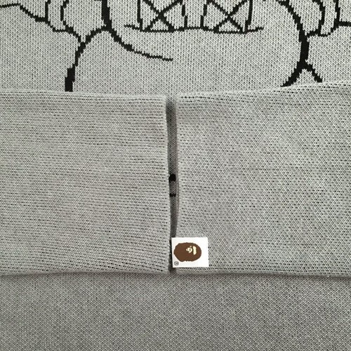BAPE × KAWS WARM REGARDS Logo knit sweater NIGO Gray A Bathing Ape Size M - Picture 5 of 7