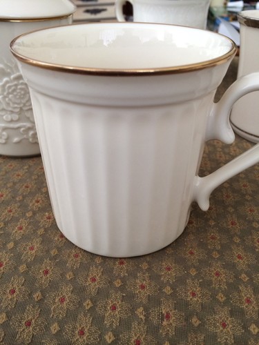 Lenox  Coffee Mug - Picture 1 of 8