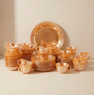 Fire King Anchor Hocking Peach Kronleuchter Milk Glass Service 67 Teile USA 50er Jahre