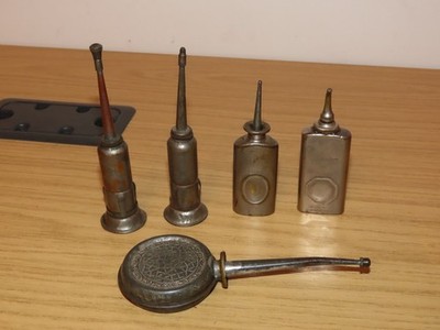 CA5: Konvolut von 5 kleinen Öldosen - Hirsch u.a.