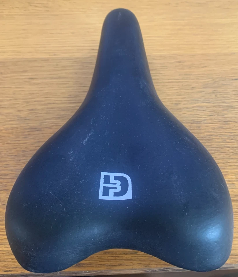 Asiento de bicicleta Diamondback negro - usado Foto 2 de 4