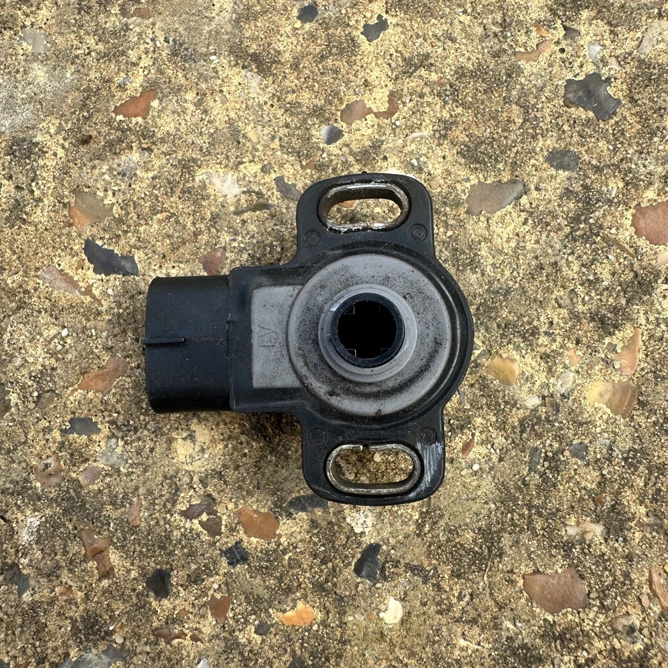 fits: YAMAHA FZS 600 FAZER 1998-2003 THROTTLE POSITION SENSOR TPS MIKUNI UK :-) - Image 2 of 3