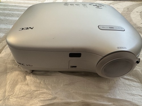 NEC VT 37 Beamer Nec MultiSyncKompakte Größe VGA - Bild 5 von 11