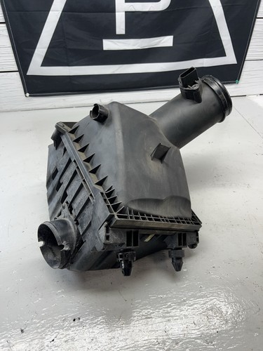 B7 Audi RS4 OEM Air Intake Box 079133835L 4.2 BNS V8 - Picture 1 of 15