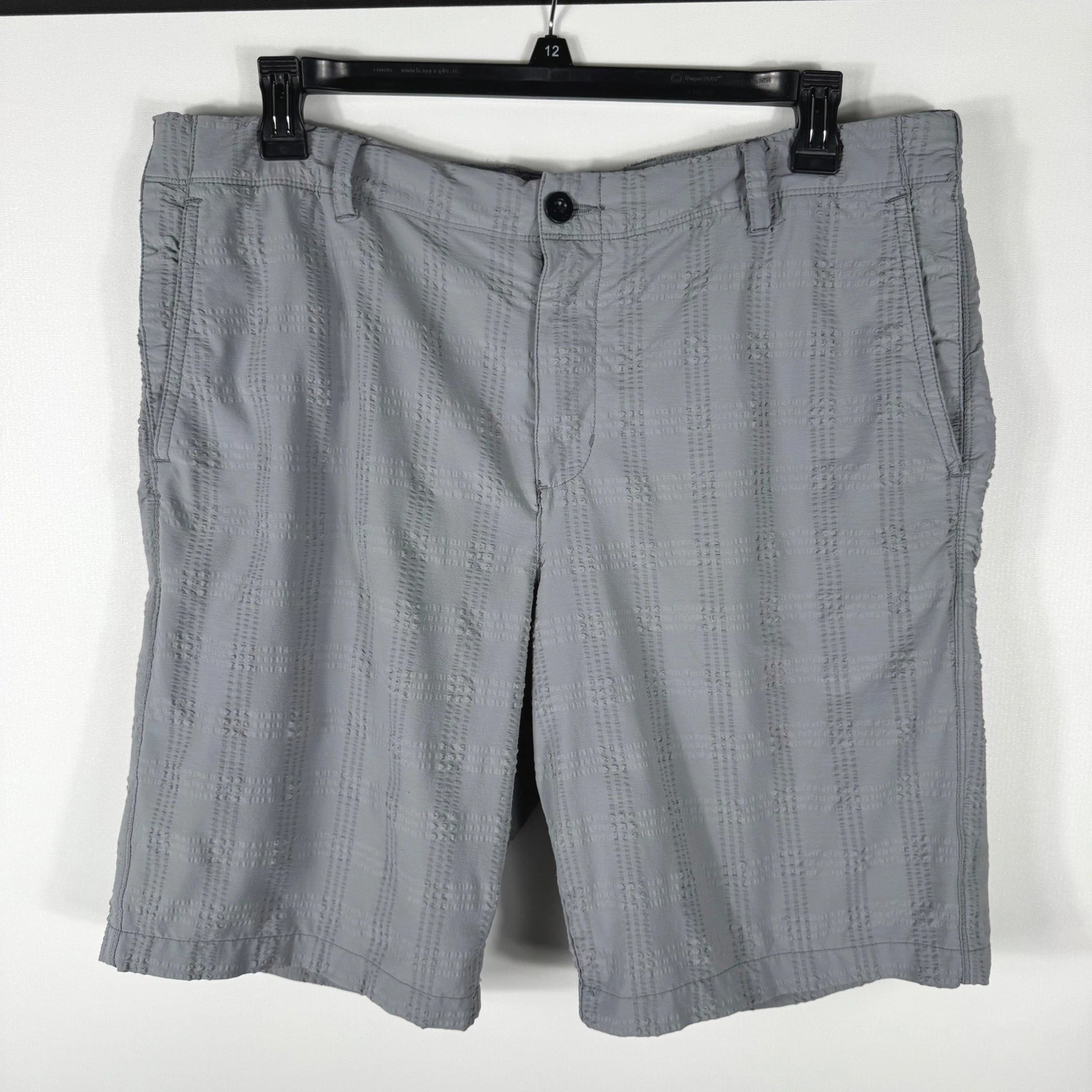 Tommy Bahama Textured Grid Stretch Golf Travel Shorts Mens 36W Gray