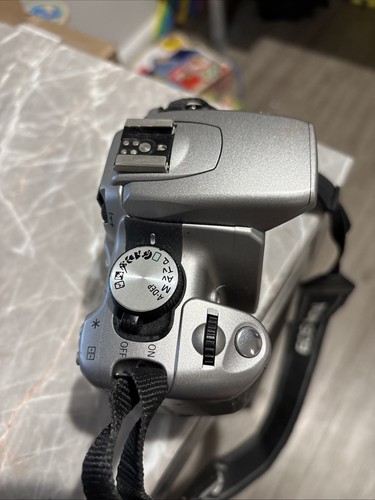 Canon Rebel XT DSLR Silber Kamera nur Gehäuse DEFEKT FÜR TEILE - Bild 6 von 10
