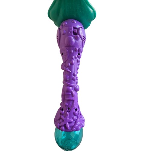 Little Mermaid Ariel Clamshell Bubble Light Up Wand Disney Parks - Picture 5 of 6