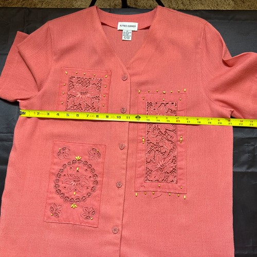 Alfred Dunner Womens Top Size 14 and Pants Size 14 Set salmon Embroidered - Picture 14 of 15