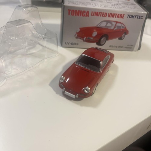 Tomica Limited Vintage Porsche 912 LV-93 Red Diecast Model with Case - Picture 2 of 3
