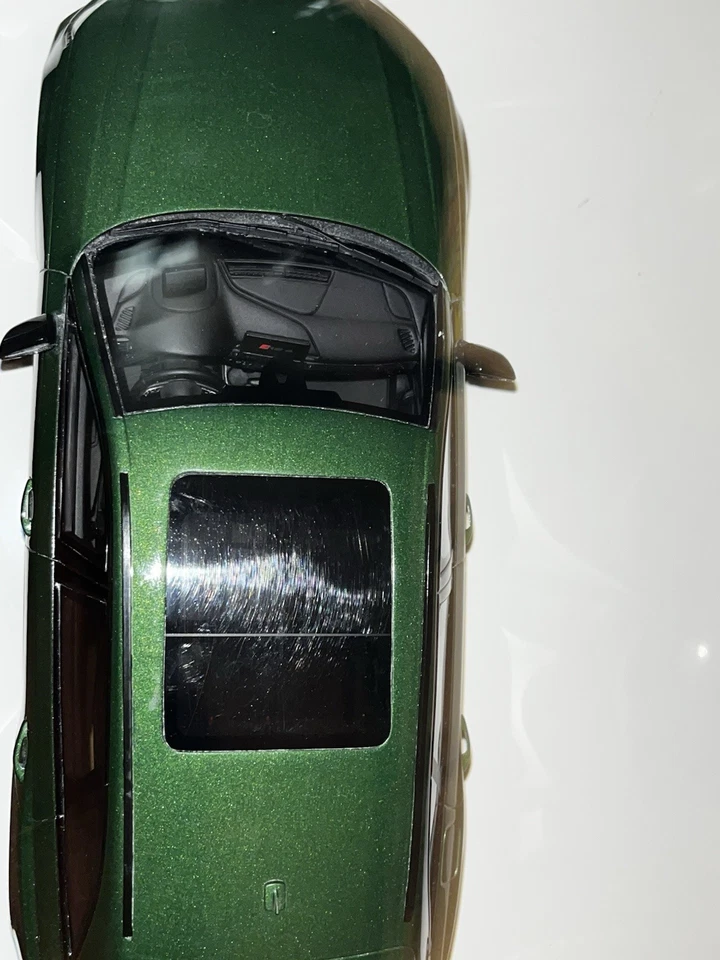 Gt Spirit1/18 Audi Rs 4 Avant - Immagine 4 di 4