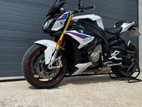 2017 BMW S1000R SPORT, FULL BMW S/HISTORY INC VALVE CHECK** RESERVED FOR MARK** - Picture 15 of 24