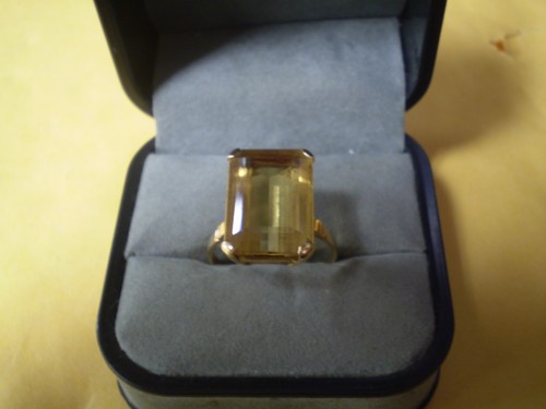10K Yellow Gold Vintage Ladies Citrine Solitaire Ring 4.8 grams - Picture 5 of 5
