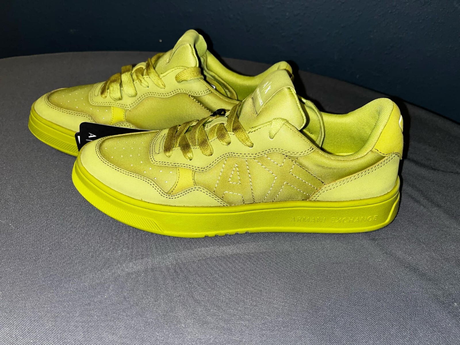 Picture 1 of 6