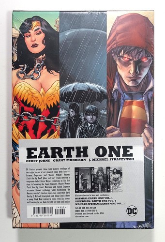 Earth One Box Set con Custodia TPB (2020) DC Comics Sigillato Set di 3 Spedizione Gratuita - Foto 3 di 6