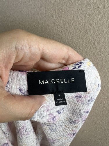 Majorelle Cecilia Crop Top Gr. M Blumenmuster Rüschen vorne zum Binden Langarm - Bild 11 von 13