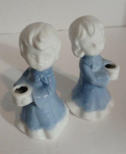 Vintage - HANDGEMALT FIGURINES - Boy & Girl w/ Candle Holders - Blue and White - Picture 2 of 9