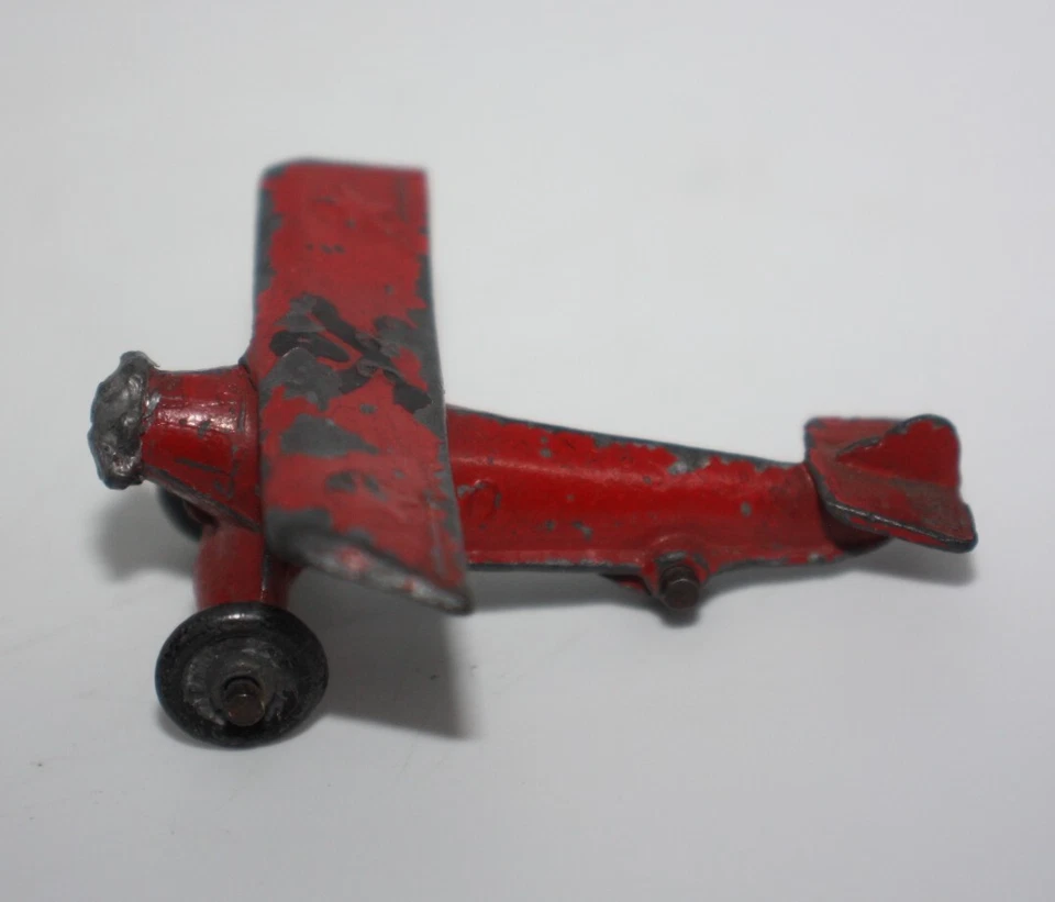 Slush Mold Airplane US Air Force #32 Red Vtg Metal Toy 2.5" missing prop READ - Image 3 of 4