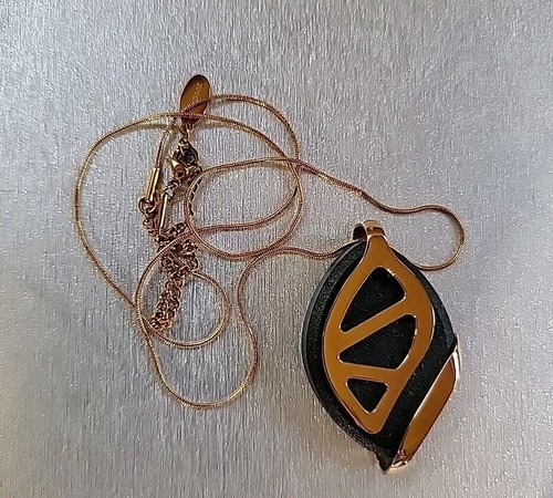 Bellabeat Leaf Health Tracker Pendant Necklace Rose Gold Tone UNTESTED AS IS