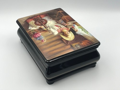 Exclusive Lacquer Box "Spindle" , Hand Painted, Papier Mache, Jewelry Box, - Picture 4 of 10