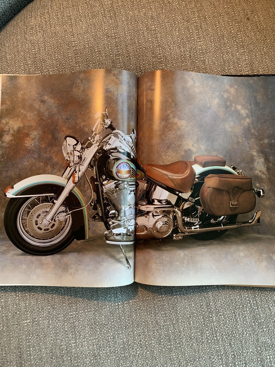 The Great Book of Harley Davidson - Hardcover By Saladini