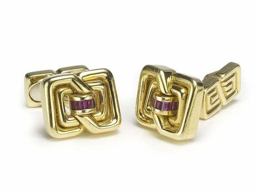 Baguette-Cut Rubies Channel Settings Mounted In 10K Yellow Gold Men's Cufflinks - Picture 4 of 5
