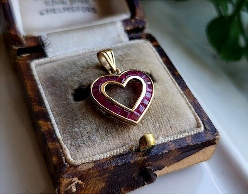 3Ct Princess Cut Create Ruby Cluster Heart Pendant Necklace 14K Yellow Gold Over - Picture 2 of 4